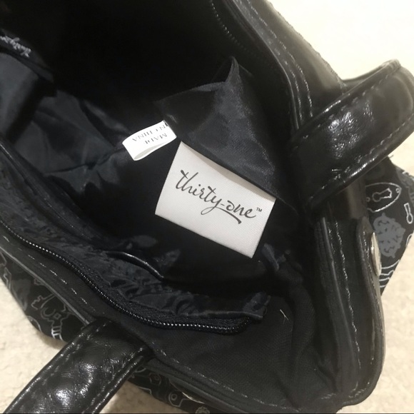 🆕🔥THIRTY ONE SUPER CUTE PURSE/BLACK&WHITE&SILVER W/LOGO IN PINK ON THE FRONT! - Picture 6 of 17
